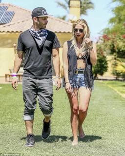 Ashley Benson feet photo thumbnail