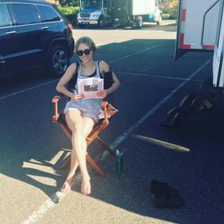 AnnaSophia Robb feet photo thumbnail