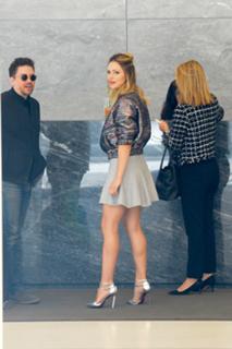 Katharine McPhee feet photo thumbnail