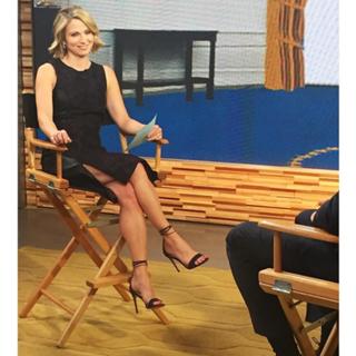 Amy Robach feet photo thumbnail