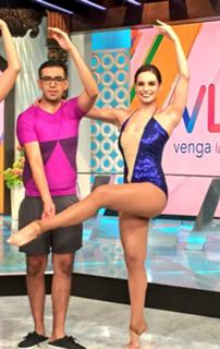Tania Rincón feet photo thumbnail