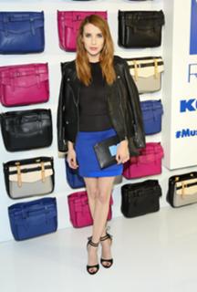 Emma Roberts feet photo thumbnail