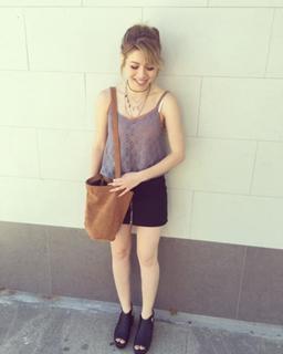 Jennette McCurdy feet photo thumbnail