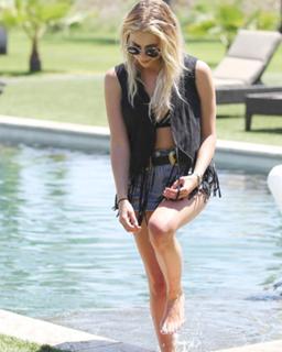 Ashley Benson feet photo thumbnail