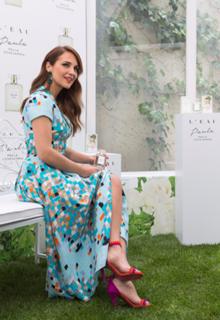 Paula Echevarría feet photo thumbnail