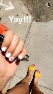 Madison Reed feet photo thumbnail
