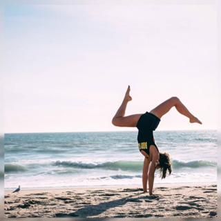 Rachel A. DeMita feet photo thumbnail