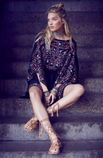 Elsa Hosk feet photo thumbnail