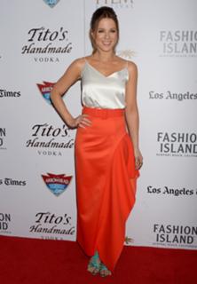 Kate Beckinsale feet photo thumbnail
