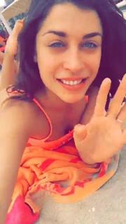 Ludovica Frasca feet photo thumbnail
