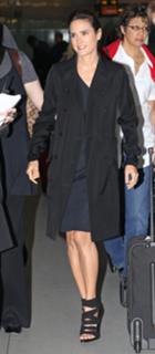 Jennifer Connelly feet photo thumbnail