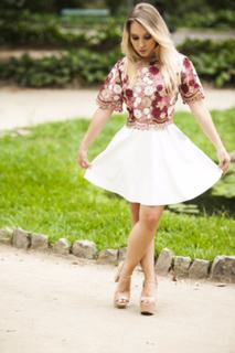 Carla Diaz feet photo thumbnail
