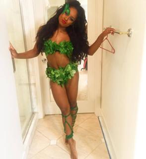 Qimmah Russo feet photo thumbnail