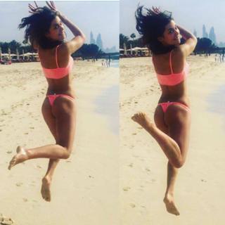 Ludovica Frasca feet photo thumbnail