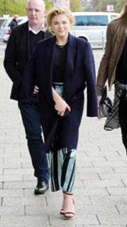 Chloë Grace Moretz feet photo thumbnail
