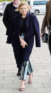 Chloë Grace Moretz feet photo thumbnail