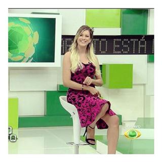Renata Fan feet photo thumbnail