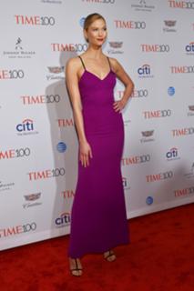 Karlie Kloss feet photo thumbnail