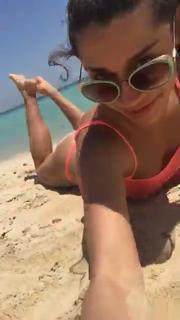 Ludovica Frasca feet photo thumbnail