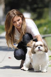 Audrina Patridge feet photo thumbnail