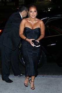 Adrienne Houghton feet photo thumbnail