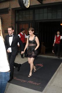 Kate Mara feet photo thumbnail