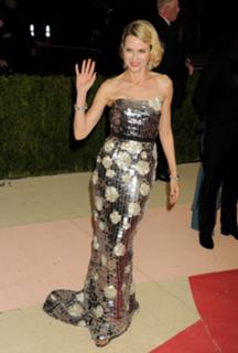 Naomi Watts feet photo thumbnail
