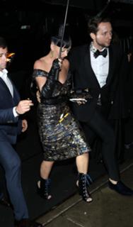 Katy Perry feet photo thumbnail
