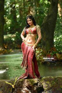 Shruti Haasan feet photo thumbnail