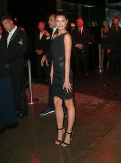 Taylor Hill feet photo thumbnail