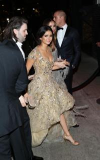 Nina Dobrev feet photo thumbnail
