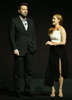 Amy Adams feet photo thumbnail