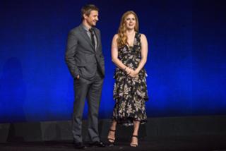 Amy Adams feet photo thumbnail