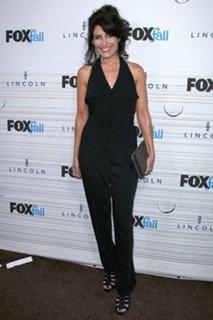 Lisa Edelstein feet photo thumbnail