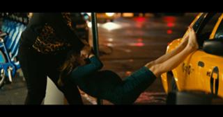 Leslie Mann feet photo thumbnail