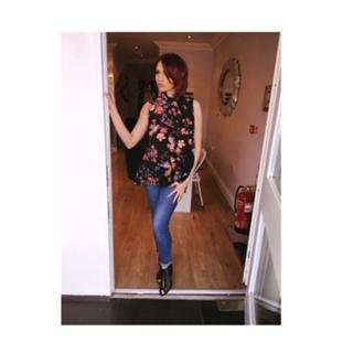 Amy Childs feet photo thumbnail