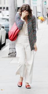 Maggie Gyllenhaal feet photo thumbnail
