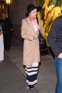 Amber Heard feet photo thumbnail