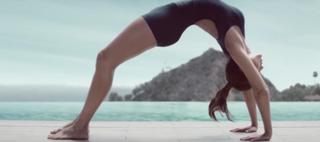 Jessica Alba feet photo thumbnail
