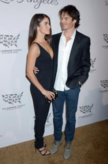 Nikki Reed feet photo thumbnail
