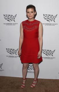 Kate Mara feet photo thumbnail