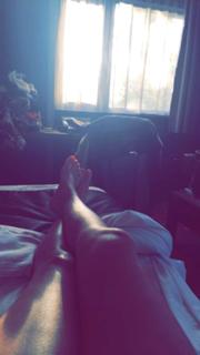 Valentina Vignali feet photo thumbnail