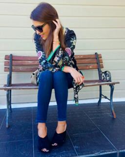 Paula Echevarría feet photo thumbnail