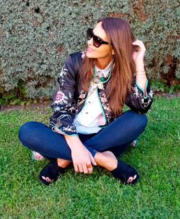 Paula Echevarría feet photo thumbnail