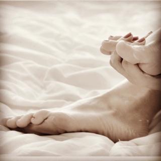 Franciely Freduzeski feet photo thumbnail