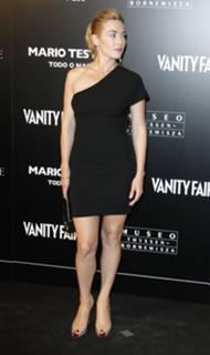 Kate Winslet feet photo thumbnail