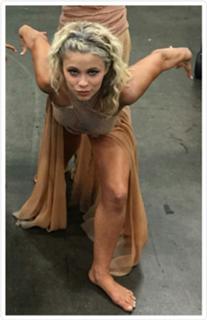 Paige VanZant feet photo thumbnail