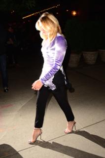 Chloë Grace Moretz feet photo thumbnail