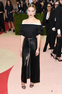 Léa Seydoux feet photo thumbnail