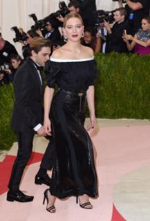 Léa Seydoux feet photo thumbnail